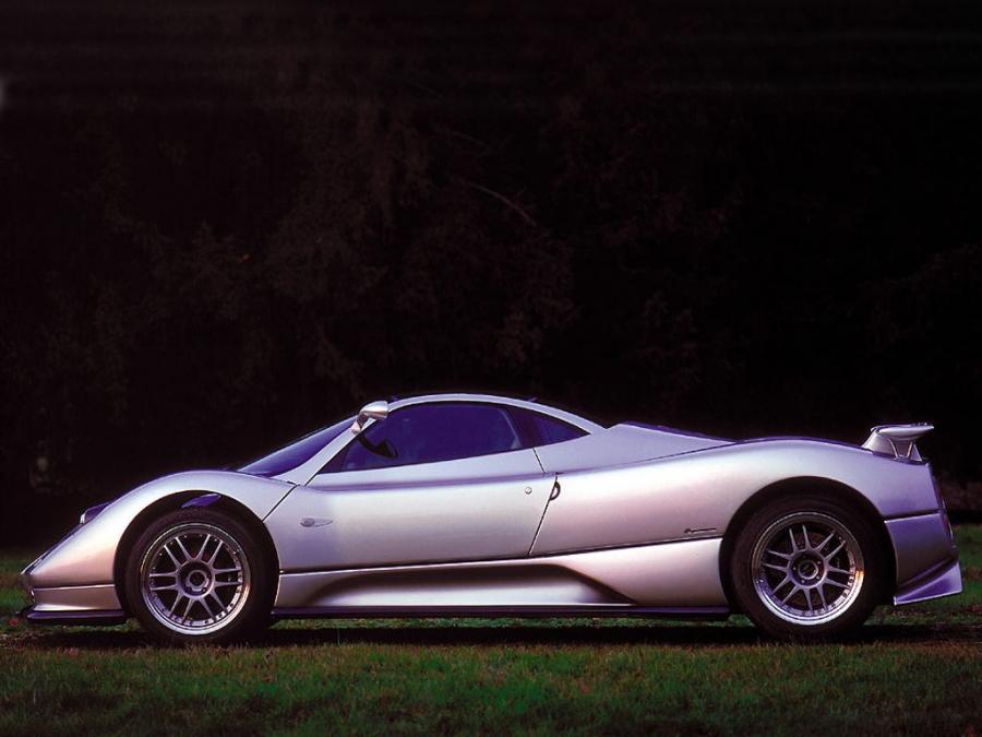  Pagani Zonda C12 S 2000 года  (фото 17 из 17)